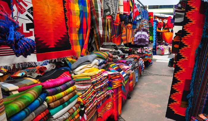 Africa's informal business sector is a major driver of economic growth. 

Here are 5 ways to help it thrive:

💰 Provide access to finance. 

⚖️ Reduce the regulatory burden. 

🧑‍🏫 Provide training and support.

📈 Promote access to markets. 

💡 Encourage entrepreneurship.