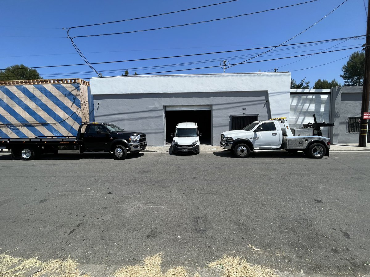 appleroadside's tweet image. 