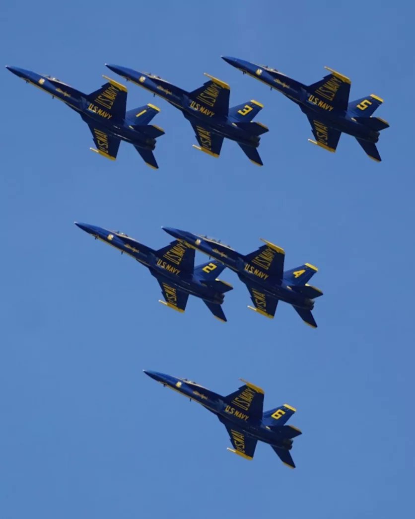 Amerikangirldl6's tweet image. Pocono Raceway&apos;s Memorial Day Air show featuring The Blue Angels 
#USNavy #airshow #poconoraceway #MemorialDayWeekend