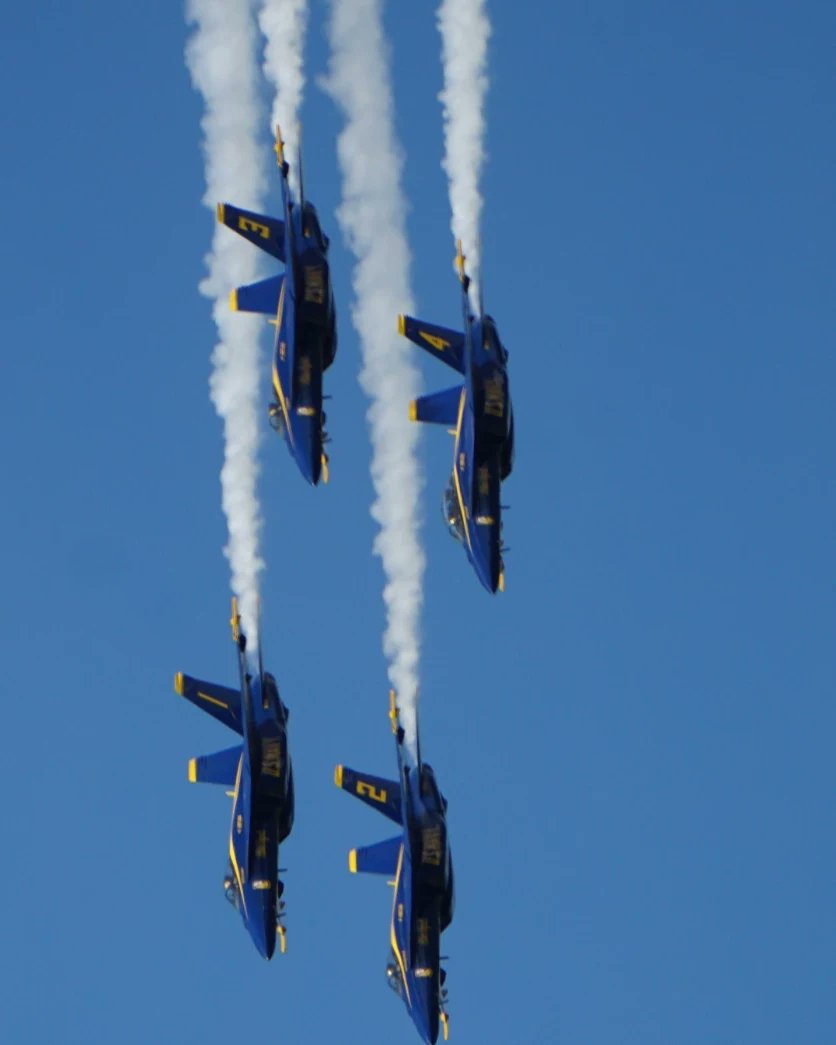 Amerikangirldl6's tweet image. Pocono Raceway&apos;s Memorial Day Air show featuring The Blue Angels 
#USNavy #airshow #poconoraceway #MemorialDayWeekend