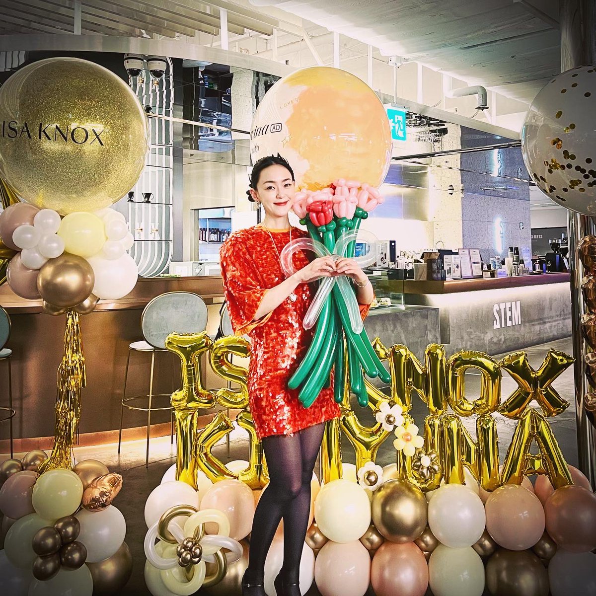 #이자녹스 #이자녹스테르비나 에서 영화 #자우림더원더랜드 특별상영을 축하해주시며 이렇게 예쁜 선물을 보내주셨어요!! 사랑합니다 이자녹스😍...