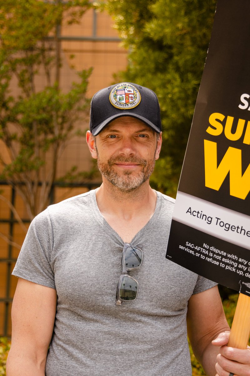 Angela3vino's tweet image. Meet @joelmchale, Jeff Winger on Community (NBC). Why he's striking: I support everything writers are asking for and more, because the writers are the inventors of these shows, and without the inventors, we've got nothing. #WGAStrike #WGAStrong #SAGAFTRA ✊