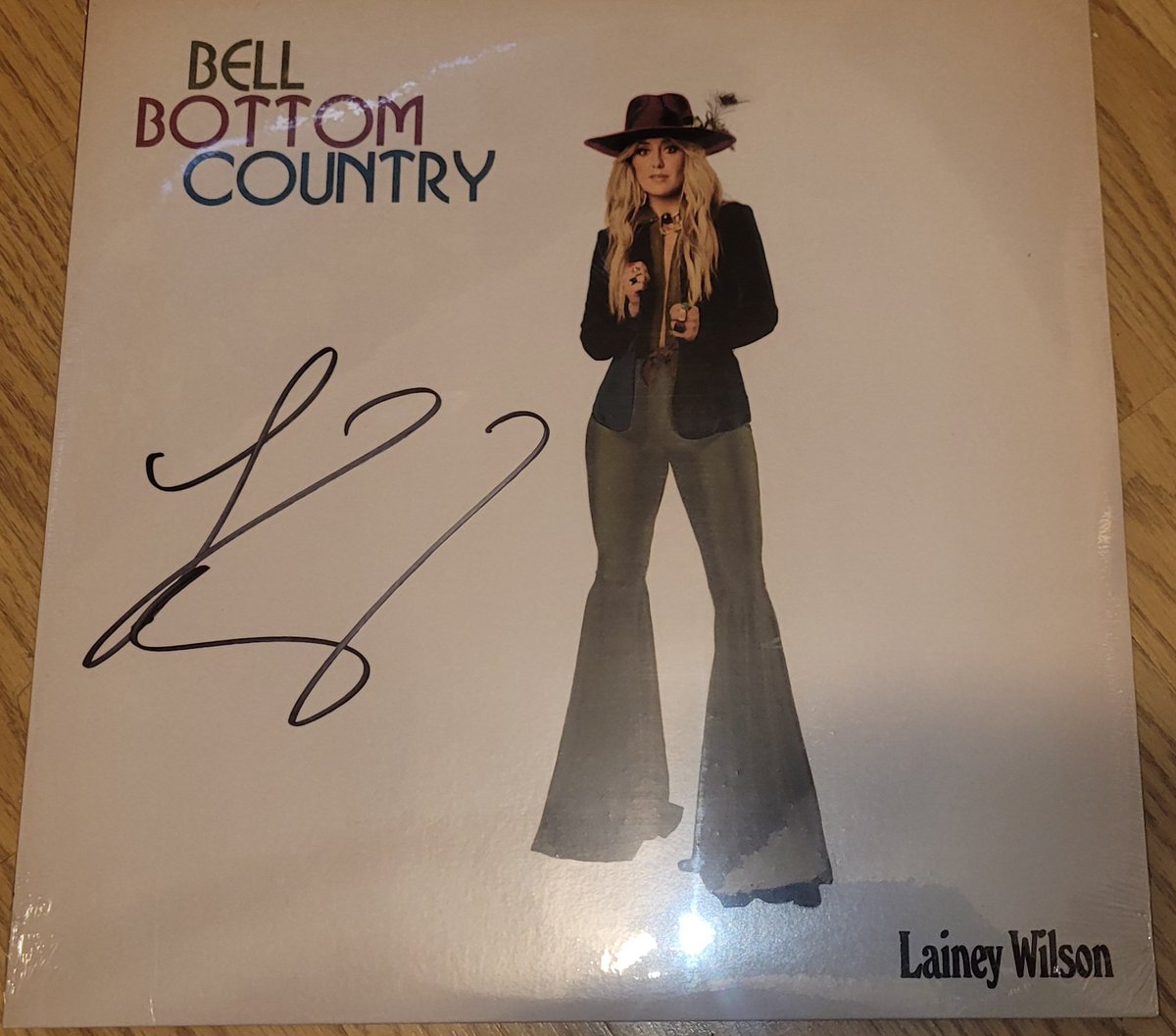 @laineywilson #bellbottomcountry, #watermelonmoonshine. This arrived today. Great album. Great voice.