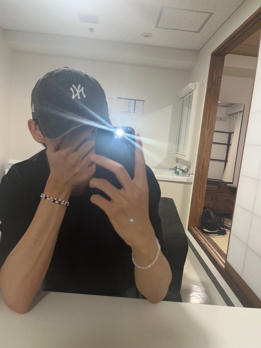 WE_THE_BOYZ's tweet photo. [선우] 잠 깨게 해줄 분 https://t.co/Myu9IiNzLX