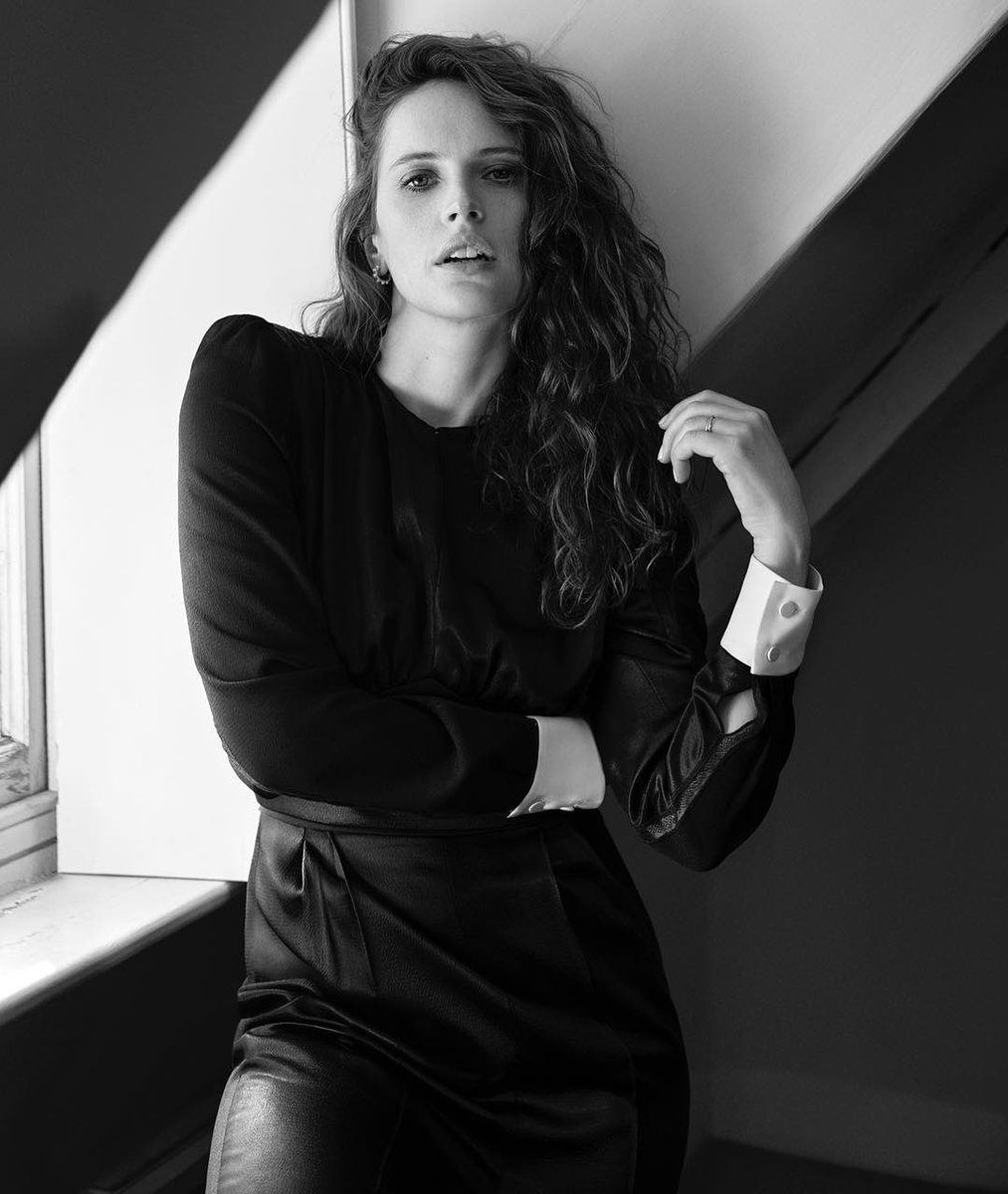 JonnyLeTran5's tweet image. Blessing your timeline with Felicity Jones 😍 #FelicityJones #TheTheoryofEverything #RogueOneAStarWarsStory #Inferno #OntheBasisofSex #ChaletGirl #TheAmazingSpiderMan2 #TheAeronauts #LikeCrazy #AMonsterCalls #NorthangerAbbey #PageEight #beautiful