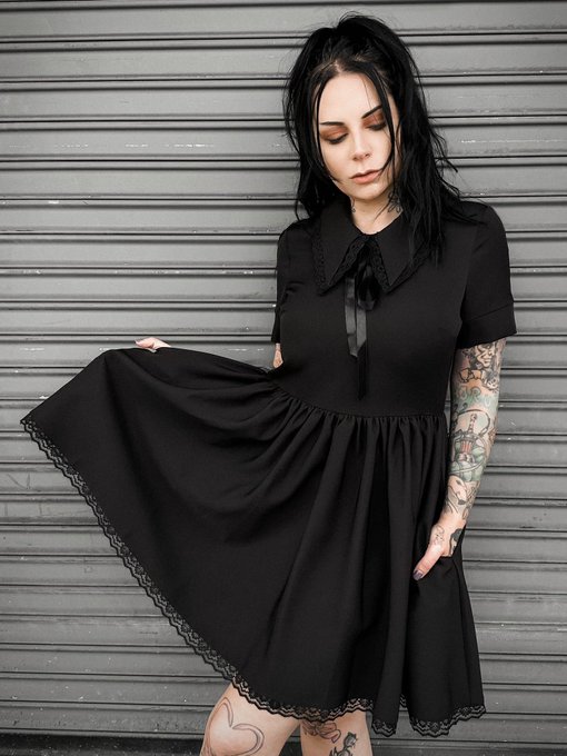 BeserkClothing's tweet photo. NEW WINTER DROP FROM FOXBLOOD!! You'll love it all! 😉🖤🕷️ Available online now! - https://t.co/Aztkqymva8 xx #beserk #foxblood #goth #winter #new 🖤 https://t.co/NenHmIbZpe