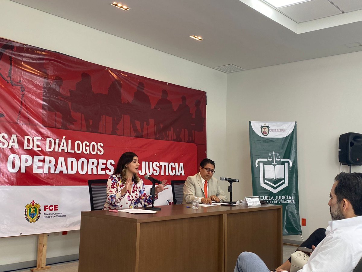 cejavOficial's tweet photo. CEJAV participa en “Mesas de Diálogos de Operadores de Justicia” en Medellín, Ver.

https://t.co/GgrdN0ESpQ

#juntoshagamosmasc #mascveracruz #cejav https://t.co/Ec0Mw8IqFz