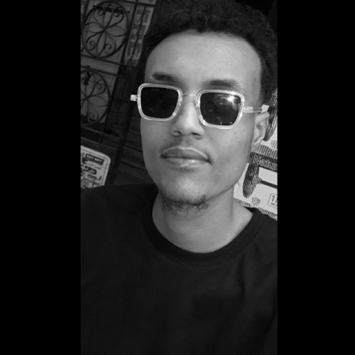 alinasseros tweet picture