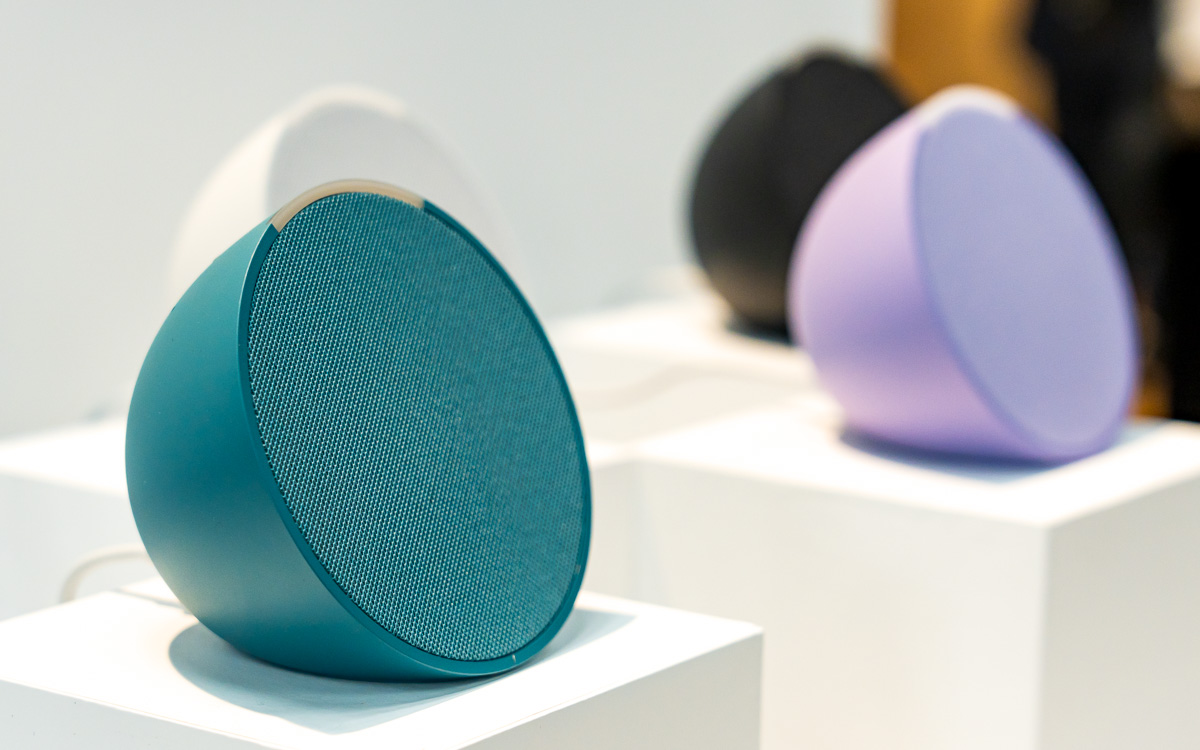 BIJapan's tweet image. アマゾンは、購入しやすい価格帯のEcho Popで、ストリーミング音楽を楽しむZ世代やミレニアル世代を開拓していく方針です。

▶アマゾンの完全新型スマートスピーカー「Echo Pop」登場。狙うは「若者層」
businessinsider.jp/post-270621
#EchoPop #AmazonAlexa