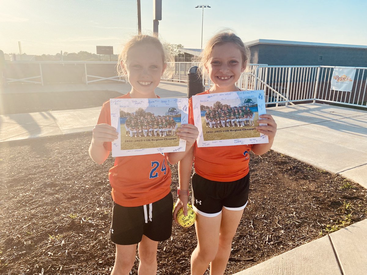 Great Crossing Softball (@gchssoftball3) on Twitter photo What a great evening! We had a wonderful crowd out tonight for open practice and meeting the team! It was such a great experience for all and we are so thankful for the support! We hope each of you enjoyed this as much as our Warhawks did! 💚 #warhawkssoftball What a great evening! We had a wonderful crowd out tonight for open practice and meeting the team! It was such a great experience for all and we are so thankful for the support! We hope each of you enjoyed this as much as our Warhawks did! 💚 #warhawkssoftball