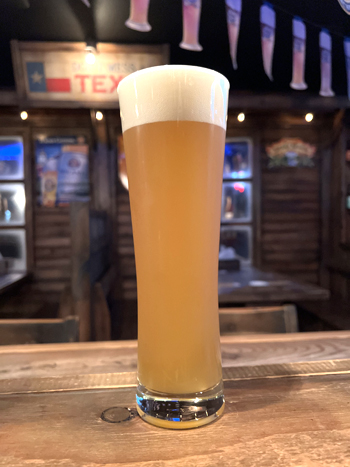 WildzOzaku's tweet photo. ブログアップ『湘南ビール Weizen ★ 樽生』
https://t.co/hkl0RzlJZw
#湘南ビール
#ShonanBeer
#ヴァイツェン
#Weizen
#湘南ビールWeizen
#熊澤酒造
#神奈川ビール
#CraftBeer
#クラフトビール
#Beer
#ビール
#BeerBar
#BeerBarWILDZ
#WILDZ
#小作駅
#羽村市
#小作
#羽村
#Ozaku
#Hamura
#LoveBeer https://t.co/fTi1NLWtCM