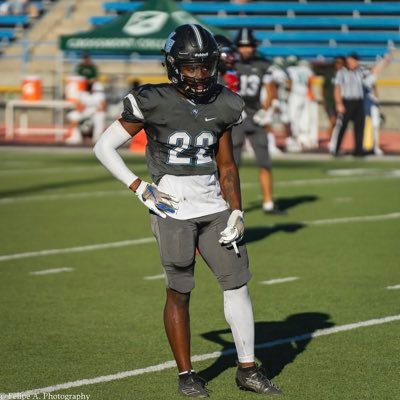TOP 5 C/O 2024 CB 
Curtis Jackson 
5’9 175
CB
C/O 2024
@raider_fball (JUCO)
HL: hudl.com/v/2JDiwc

☑️ 28 tackles, 12 PBU &amp; 5 INTs
☑️ Man to Man or Zone 
☑️ Pacific All-Conference