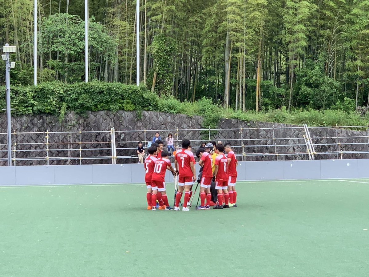 【春リーグ】5/20(土) vs摂南大学
1-1（0-0、0-0、0-1、1-0）
so戦(2-1)で勝利
得点者　島

摂南大学戦は、序盤から自分たちのペースで試合を進めるも決定機を逃し0-0のまま前半を折り返します。その後3Qに先制を許しますが、後半終了間際に同点に追いつき、so戦の末勝利となりました。