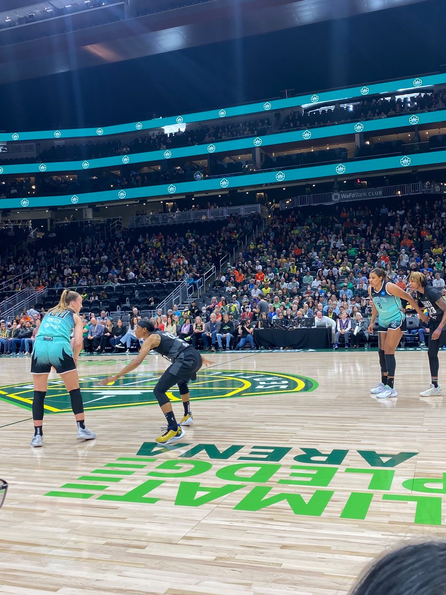 elliptickb's tweet image. Storm put up a good fight tonight.