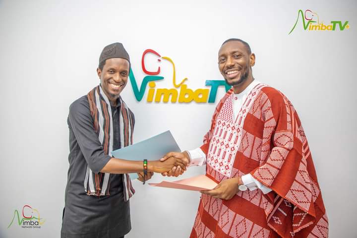 sowpedro120's tweet photo. SIGNATURE entre : #NimbaTV+Afrique & #LesProductionsNOV
Ce Partenariat vise à couvrir les 2 Spectacles Solos #FilsdAfrica et #ImmigrationMen
C'est le début, on l'espère, d'une grande collaboration.
Plus de détails ici 👉🏾 https://t.co/zHDiJpJ73U
#onnarretepluslamachine https://t.co/r7pTNdTlmk
