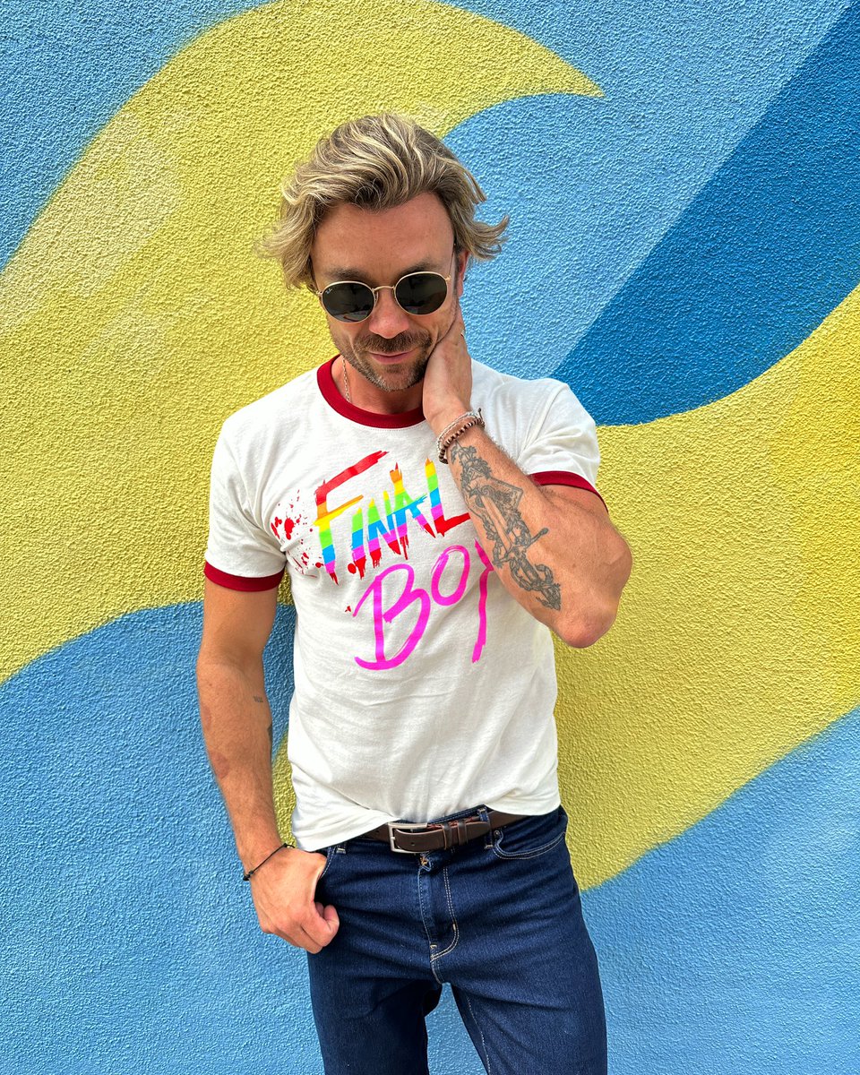 smTownWeirdo's tweet image. Pride tees and tanks! Get your pride and horror on!  #finalgirl #finalboy #finalqueer #queer #queerhorror #lgbtq #weirdo #horrorfan