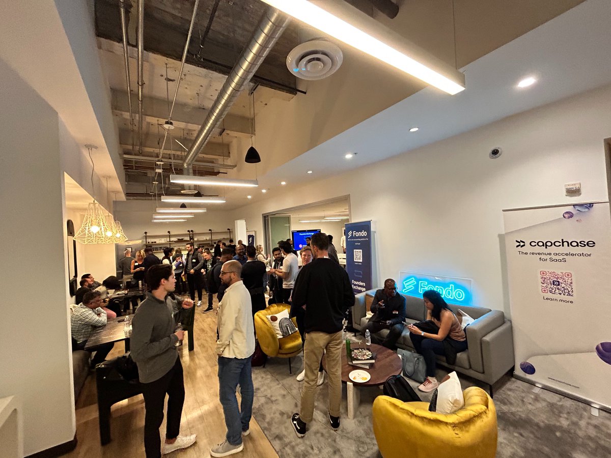 Fondocom's tweet photo. 🚀 Kicking off #SFTechWeek with a great group of innovators at the Fondo x @Capchase Founders Exchange!

Welcome everyone! 🎉

@techweek_ #TechWeek https://t.co/5X10sk3fFk