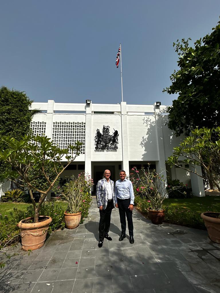 Simon Penney tweet media