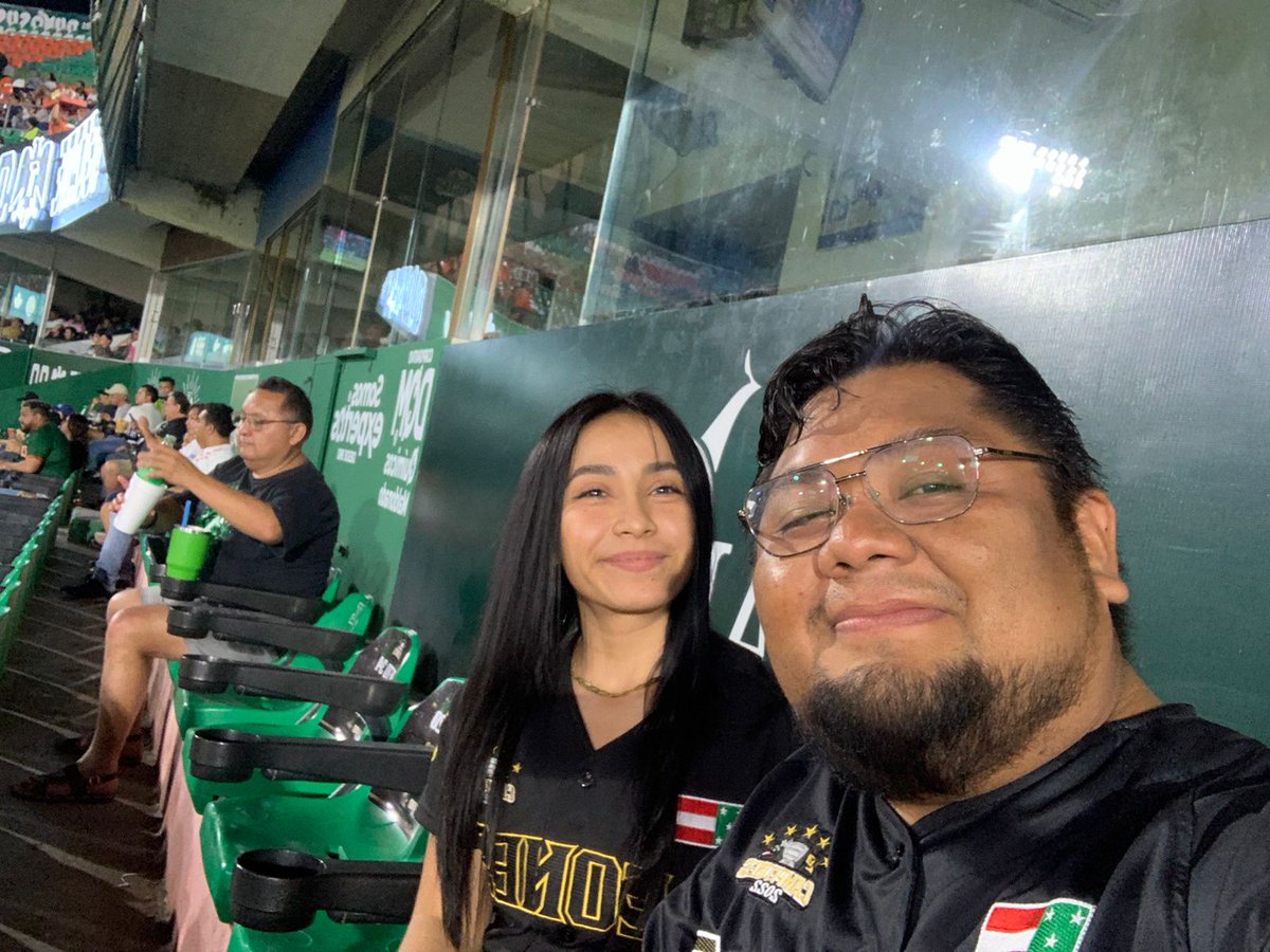 RMNDNGL's tweet photo. #vivelocomofiera https://t.co/gZLWU0A1m4