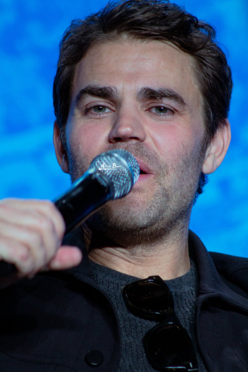 The eyes are the window to the soul they say...

Paul Wesley
The Vampire Diaries Panel 
Comicpalooza Houston 2023

#TheVampireDiaries #StefanSalvatore #PaulWesley #CP2023