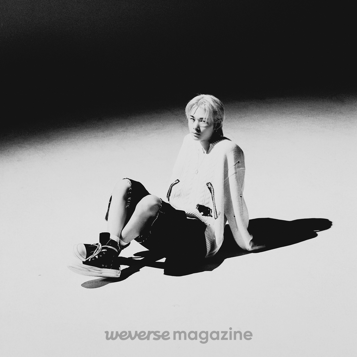 Weverse on Twitter "[위버스매거진] 니키 “아직까지도 100 만족하는 무대, 완벽한 무대를 보여준 적이