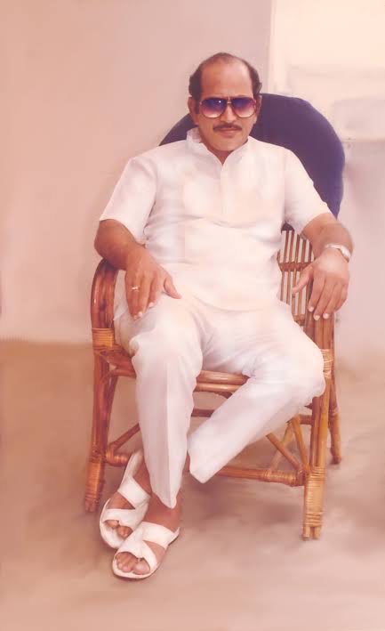 On the occasion of the birth anniversary of the legendary superstar Ghattamaneni Krishna garu, we pay homage to his remarkable legacy and celebrate his extraordinary contributions to the world of entertainment.🙏