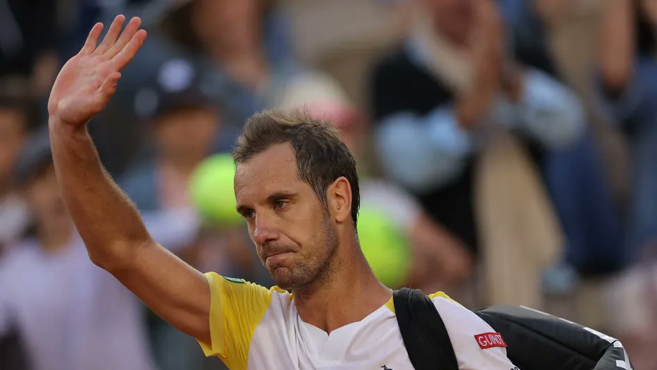 tennisphere's tweet photo. #Gasquet ガスケ「(引退の仕方)いや、正直に言って、あまり深く考えていない。来年また最後に一度ローランギャロスでプレー出来るといい。あとは、ランキングがどうなるかだ。」 #RolandGarros
https://t.co/97ypbto8PX https://t.co/SVImbCuKYa