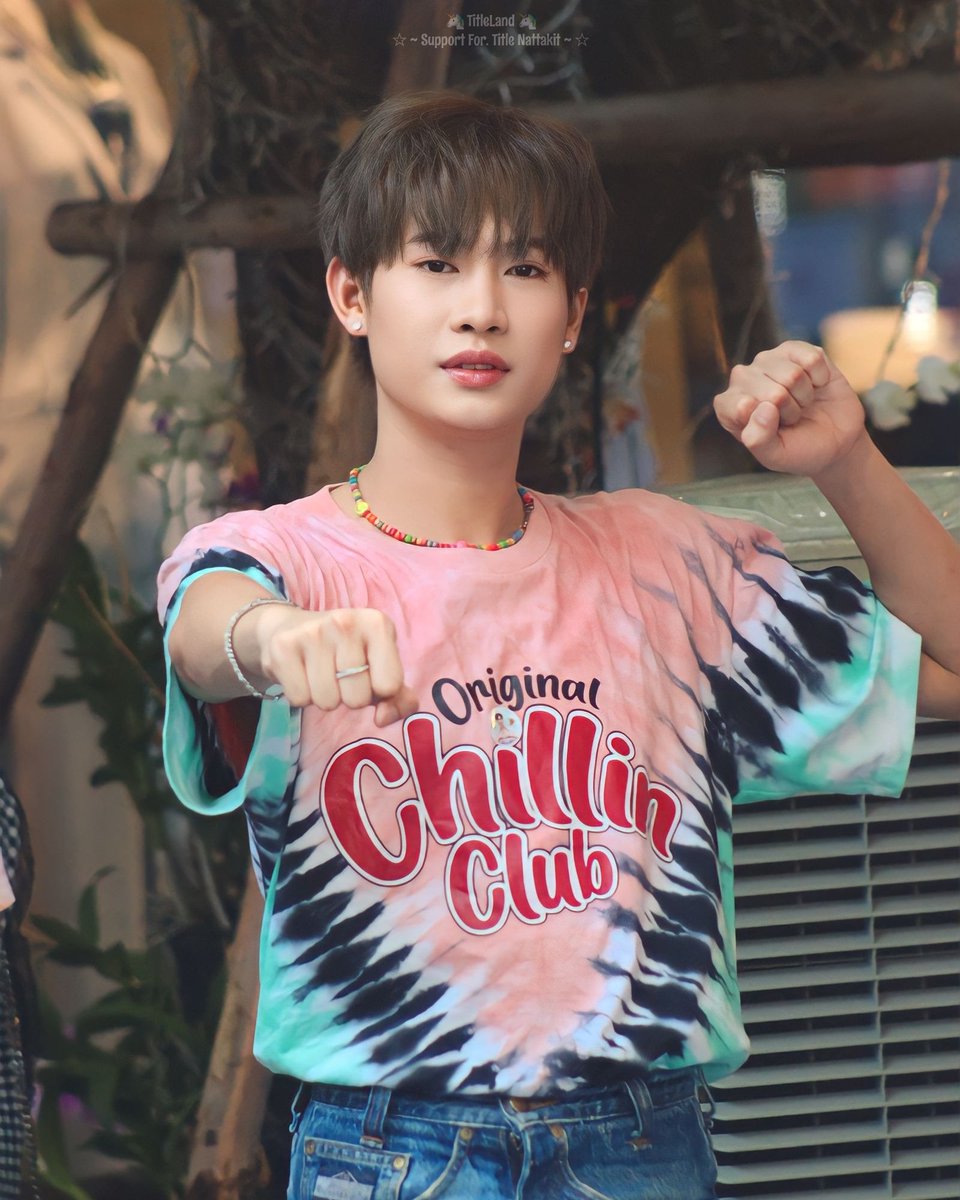 TitleLand1's tweet photo. เมื่อขอท่าเท่ห์ๆ บ่อยๆ รูปที่ได้ก้อจะประมาณนี้ 😜
@title_ttle #TitleNattakit  #UpnAWAY #ATMOSPHERE #mangomusicentertainment #Emporum #EmQuartier #JAPANREMIX #JAPANREMIX2023 #idxentertainment https://t.co/J78mQLB0Bt