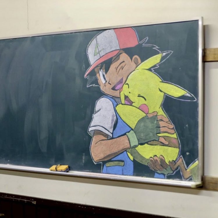 Shtreetwear's tweet photo. Japanese High School Teacher, Hirotaka Hamasaki Draws Incredible Blackboard Artworks for his Students then Erases Them https://t.co/a9sS60m0Ih