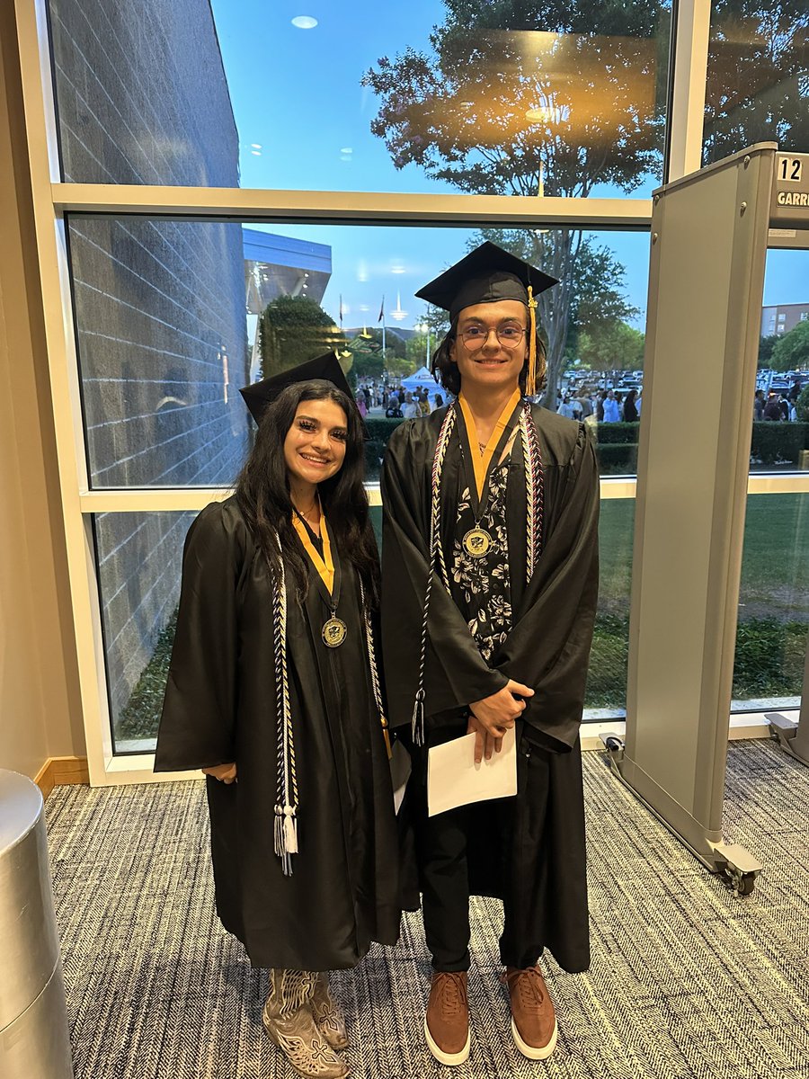 RoyseCityGolf's tweet image. Congrats to our two seniors, Reagan and Caleb! We’re so proud of you both and can’t wait to see all you accomplish! 

Once a bulldog, always a bulldog. 💛🐾🖤
#oneRC