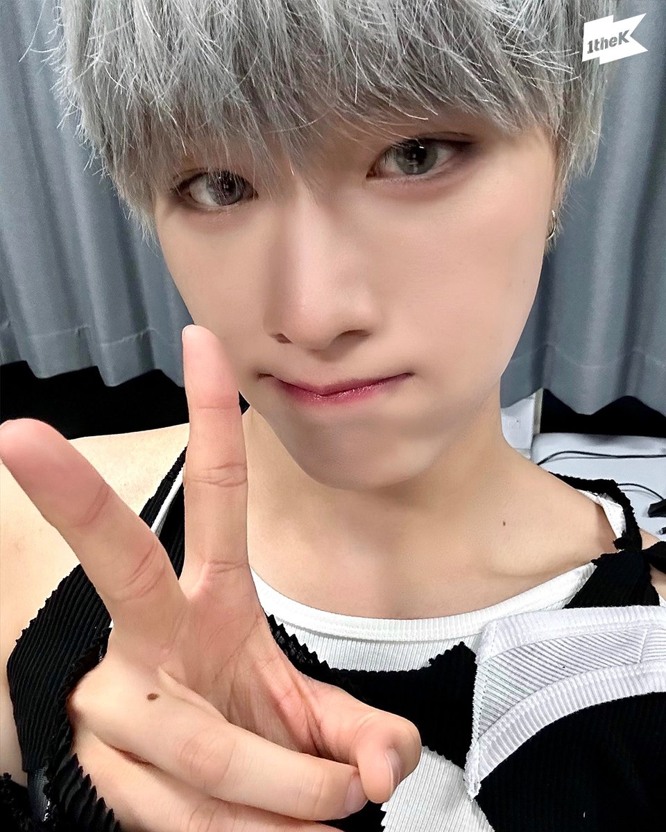 1theK's tweet photo. #원더킬포 찢고 셀카까지 잘 찍은 울아엑 기특해요❤ 복복복복🫳🏻 오늘 #CIX 가 할 일 : 셀프 쓰담쓰담 723번 하고 자기😪
#씨아이엑스 #SavemeKillme @CIX_Official

#1theKILLPO 👉 https://t.co/a78waz24Fw https://t.co/jC77r2Gwi6