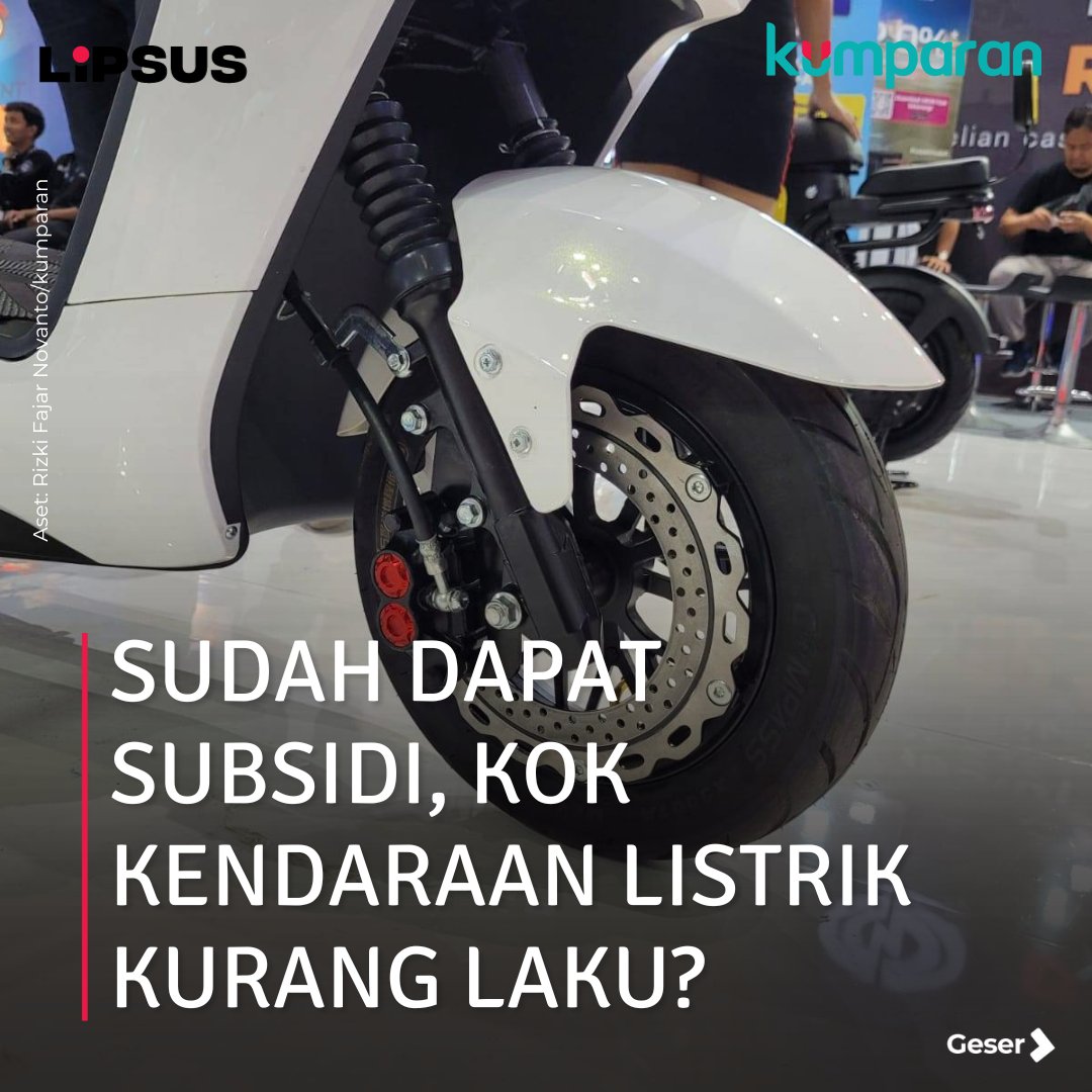 kumparan's tweet photo. Ini dia hambatan elektrifikasi kendaraan yang bikin penjualannya lesu.

Direktur Center of Economic and Law Studies Bhima Yudhistira menyebut, kendaraan listrik masih menjadi opsi kendaraan kedua atau ketiga. Sedangkan masyarakat lainnya kurang antusias lantaran alasan kepraktisan dan belum terciptanya ekosistem yang paripurna.

Tak seperti mengisi BBM di SPBU yang hanya butuh waktu kurang dari 5 menit, pengisian daya kendaraan listrik, khususnya mobil, secara standar butuh waktu 5-8 jam. Sedangkan apabila mengisi daya di Stasiun Pengisian Kendaraan Listrik Umum (SPKLU) dengan ultra fast charging, dibutuhkan waktu 30 menit.

Selengkapnya dalam liputan khusus “Animo Lesu Kendaraan Listrik” hanya di kumparan.

#kumparanplus #lipsus #lipsusmobillistrik #timlipsus #carousel #mobil #mobillistrik #subsidi