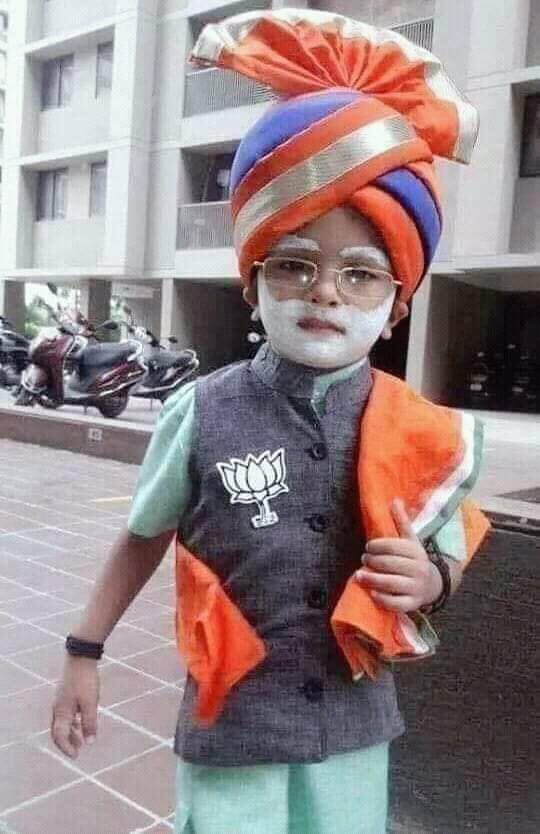 mrajawat's tweet photo. मेरा भारत बदल रहा है!
अब बच्चे नकली सेंटा नही अब बच्चे मोदी जी योगी जी बनने में ज्यादा विश्वास रखते है!
🚩 जय श्री राम 🚩 https://t.co/NsKAzouUPw