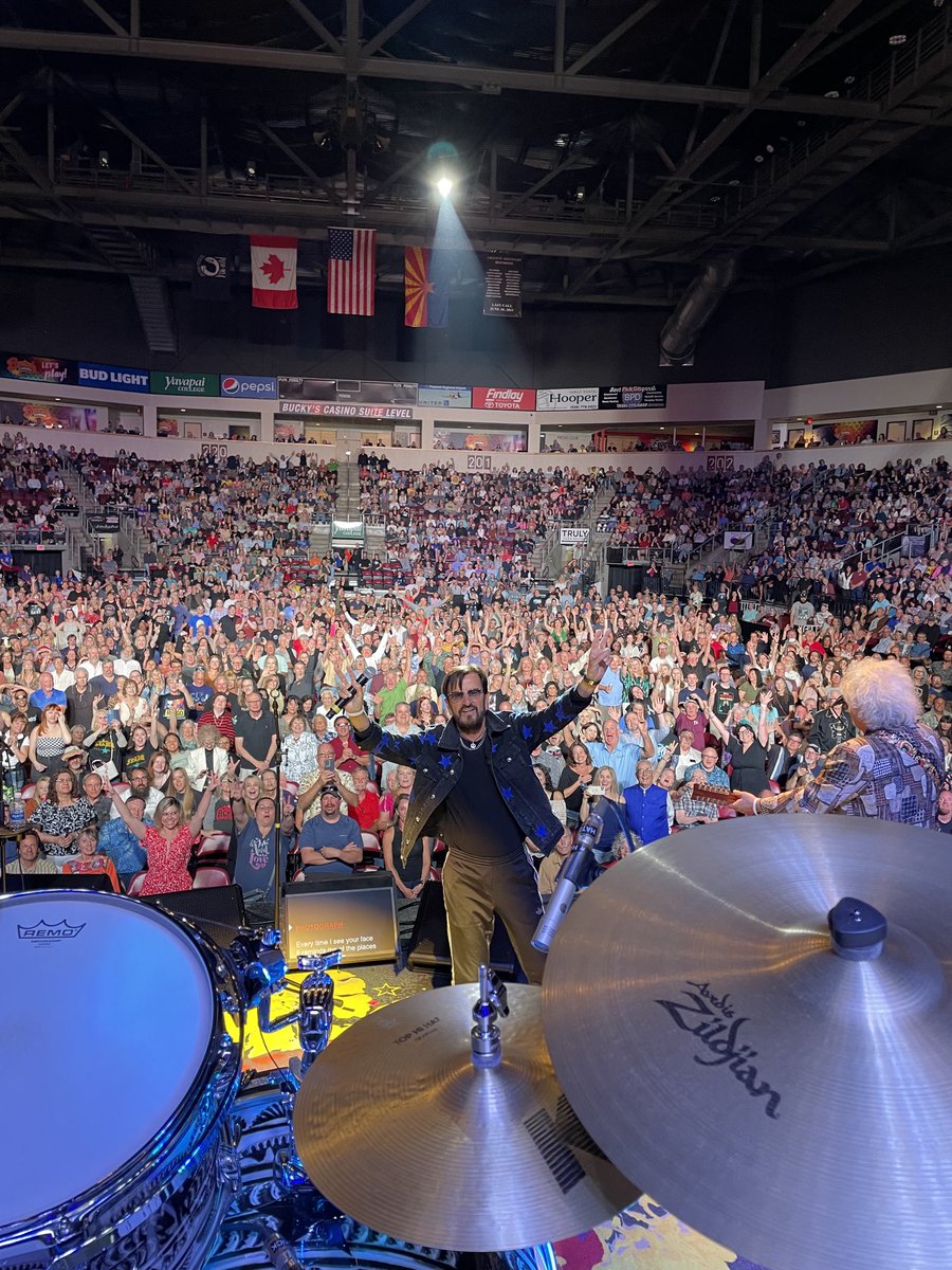 Man, what a great night thank you Prescott Arizona for a great night. I had peace and love. 😎✌️🌟❤️🌻🎶🌻🌈🥦☮️