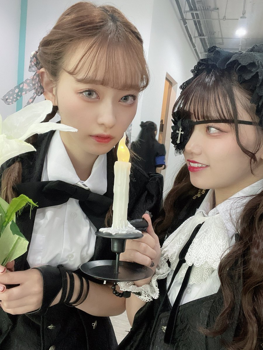 fujunbg_Amy's tweet photo. #アンセン🥧 

足が速いらしい。
どんなずるをしてるのか教えてもらいたーーーい🎶

 #不純ガール  #おさげガール #自称足が早いガール #x純文学少女歌劇団  #赤家野アン 
#1枚目センラパイセンいる #アンの近くに居たいんだね #どこにでも現れるセイラパイセン https://t.co/6jqQpXsfL8