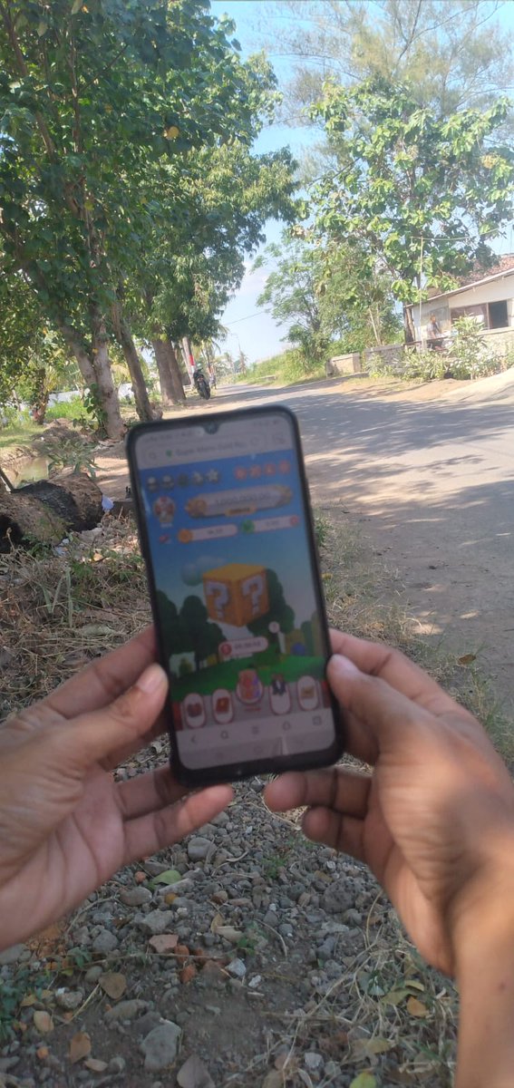 <a href="/SM_GoldRush/">SMGoldRush</a>
super mario in my village

#SMGR #MarioMoment