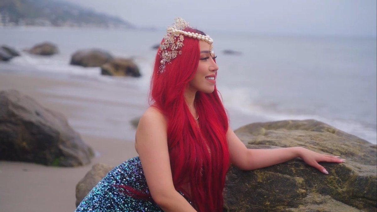 4iD_GuideTeam's tweet photo. [4TH IMPACT COVERS]

Solo snaps in their new song cover `Part Of Your World` from #LittleMermaid🧜‍♀️ @HalleBailey✨

Watch the full Music Video here:
🔗https://t.co/DhqAHw14L7

PartOfYourWorld by 4TH IMPACT
@4thImpactMusic #4thImpact
#4thImpact_PartOfYourWorld
#4thImpactCovers https://t.co/RgUlWzKSey