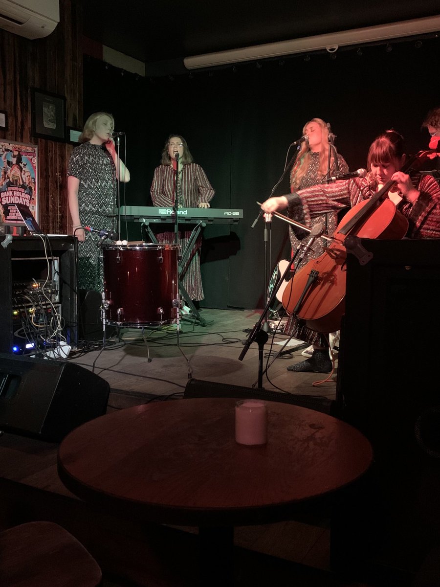 ⁦@Beforebreakfas1⁩ playing ⁦@Oportobar⁩ last night. Great support from ⁦@nadiakadekmusic⁩. Sometimes a gig involves sitting silently and immersing yourself in the words, harmonies and music. This was one of those nights …… superb. On tour now - see them!!