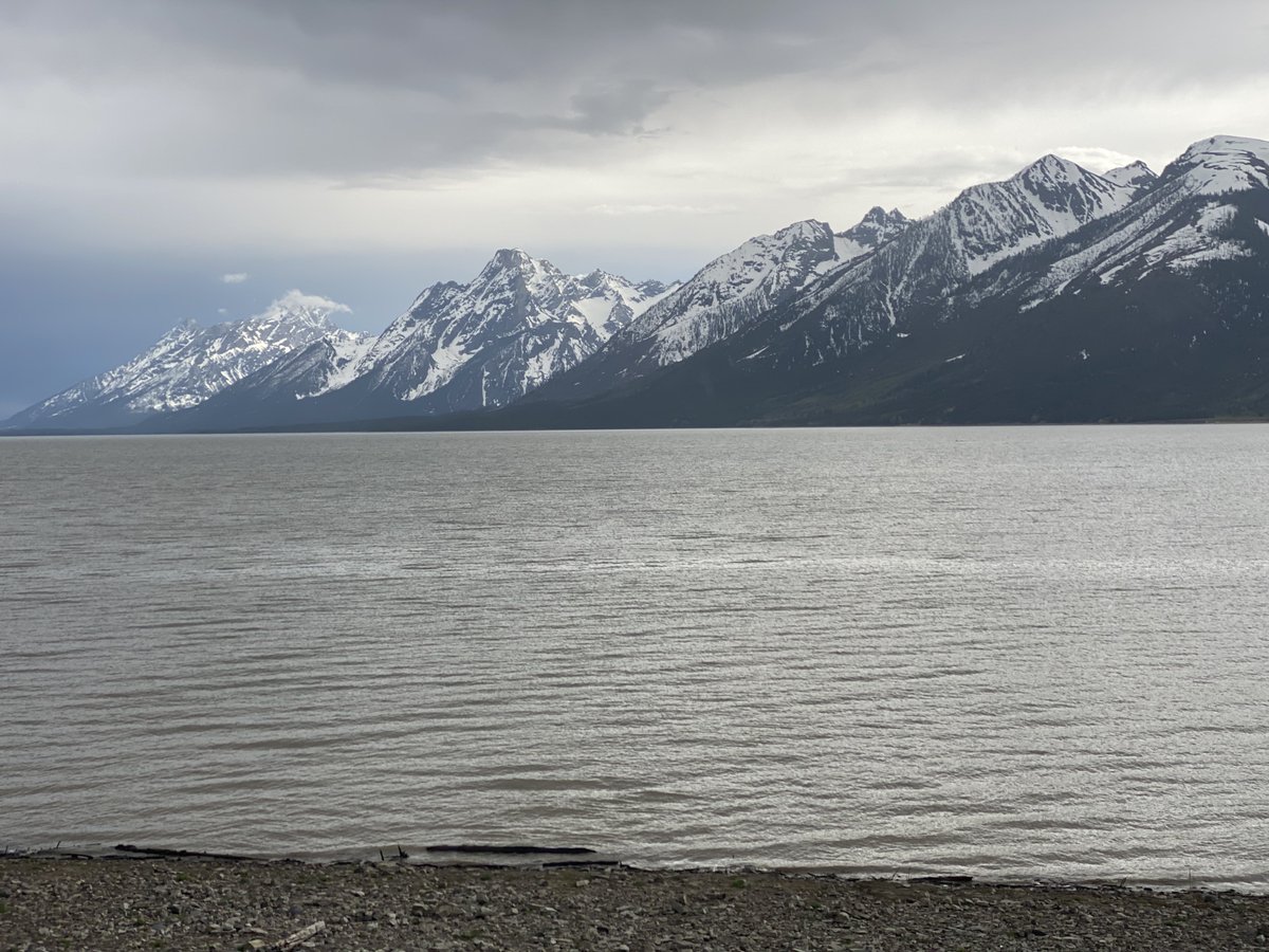 AirwayMxAcademy's tweet photo. The scene for the next 3 days #locationlocation Grand Teton Airway Course 2023 🦬 🐻 ⛰️ 🦅 🫎 🐺 🦌 @airwaycam @NicholasChrimes https://t.co/LJac3P25nv