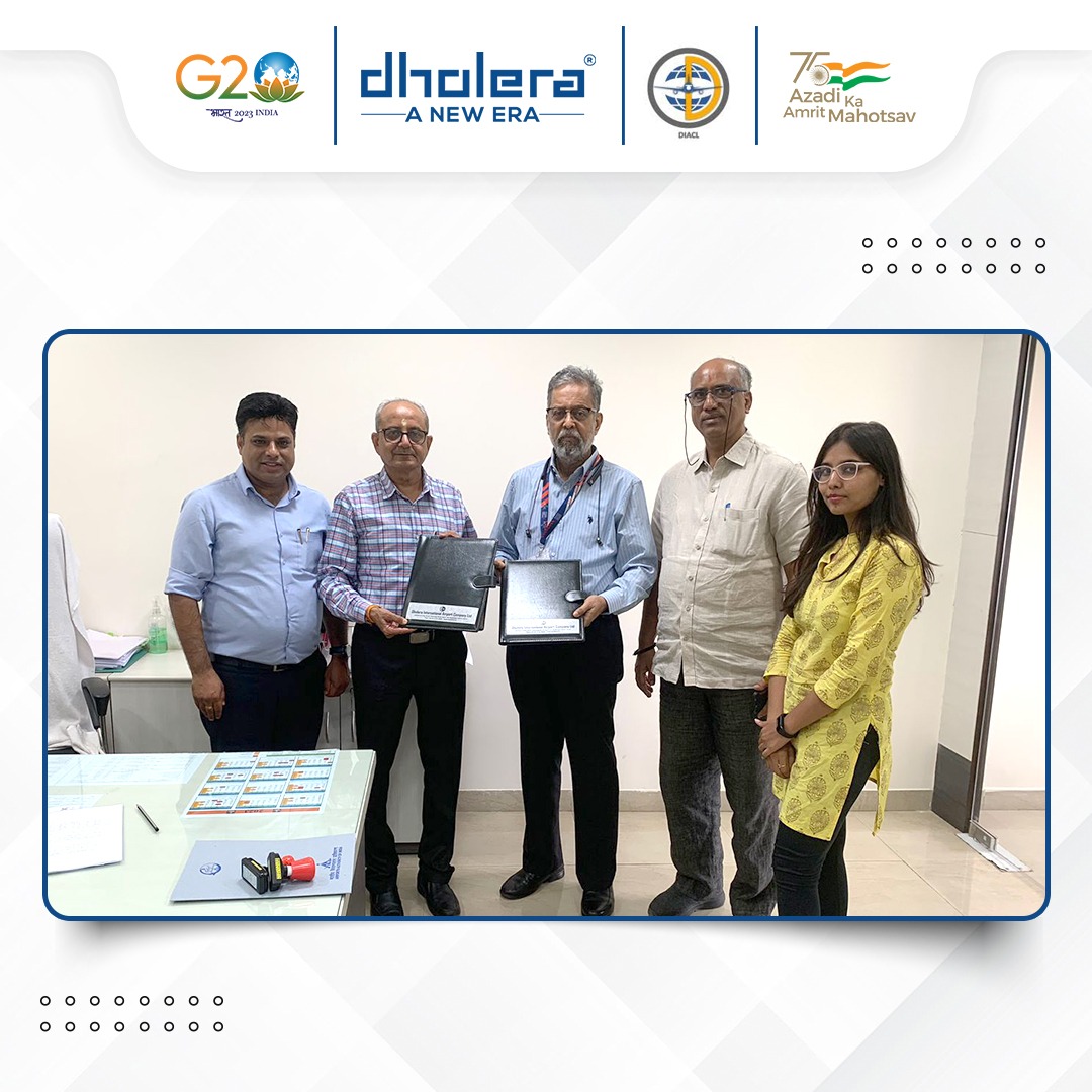 DholeraOfficial's tweet image. An agreement is signed for providing Communications, Navigation, and Surveillance Systems (CMS) - Air Traffic Management (ATM) facilities and services at the new international airport at #Dholera between @AAI_Official and Dholera International Airport Company Limited (DIACL).…