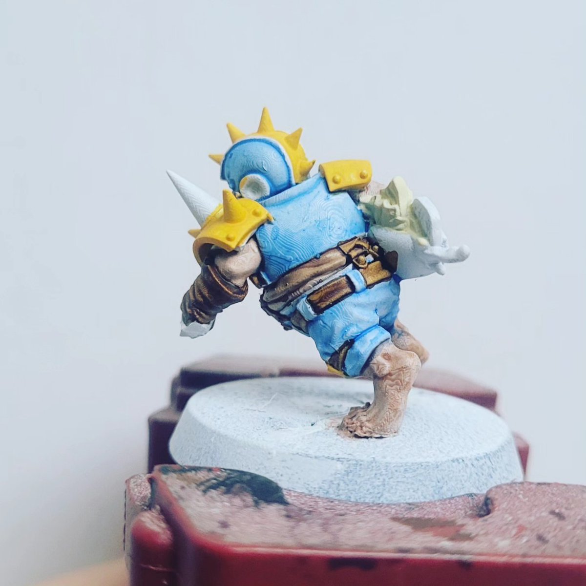 skeptical_skull's tweet image. Start on a Puggy Baconbreath for my #halfling #bloodbowl team. Model by @brutefunminis 

#paintingbloodbowl #gamesworkshop #warhammercommunity #minipainting #paintingminis #wip #skepticalskull