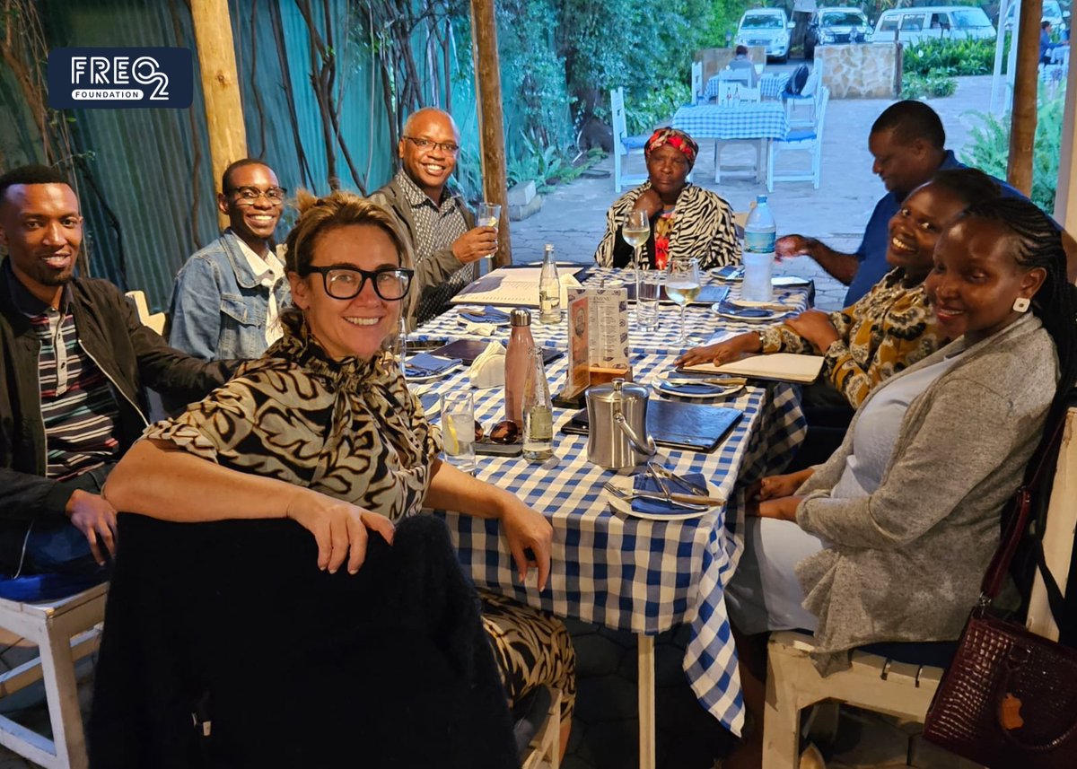 FREO2 Uganda, Tanzania &amp; Australia 🌍 got together for an incredible Team Day Workshop to forge the path towards a transformative future for FREO2 in East Africa 🚀 Together, we hope to revolutionise the way medical #oxygen is delivered in low-resource settings! 🤝 #FREO2TeamDay