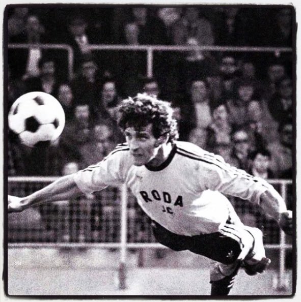 FNanni67's tweet image. Flying header 😊