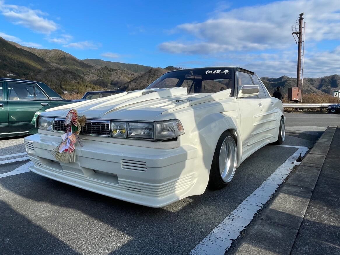 r_k_4649's tweet photo. 売!95万!相模原から71 クレスタ載せ替え5速
エンジン調子良LSDが入ってます
81クレスタ顔面12クラウンヒロキット
フルパテ(埋め一部割れ有)
ホイールは転がしに変わります
ブーメランアンテナ、ボンスク、車内小物類取り外します
マフラーは違うものに変わります
車検6月5日
RTして頂けると幸いです🙇‍♂️ https://t.co/liBahBAuv1