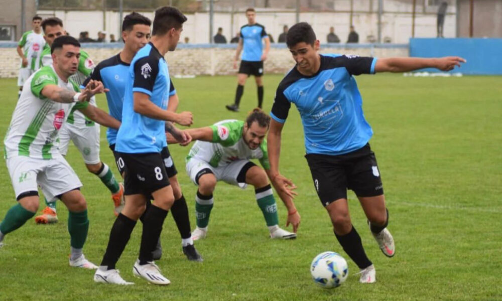 labrujula24's tweet image. San Francisco defiende la cima del Clasificatorio en Dorrego #Deportes #clasificatorio #coroneldorrego #DEPORTES #FÚTBOL  labrujula24.com/notas/2023/05/…