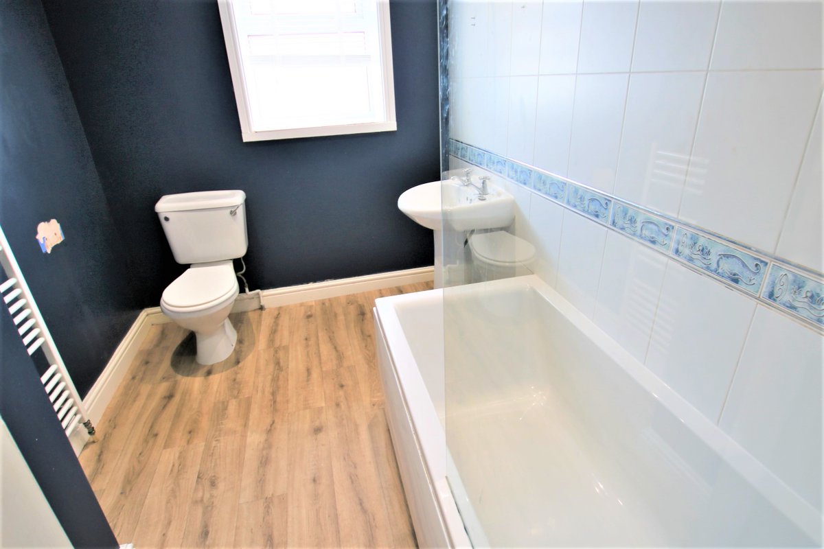 Crown Estate Agents tweet media