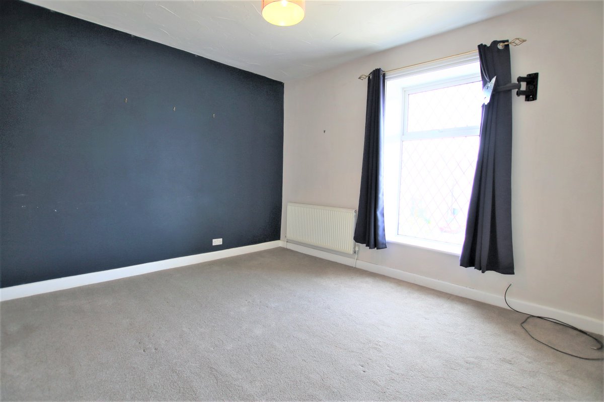 Crown Estate Agents tweet media