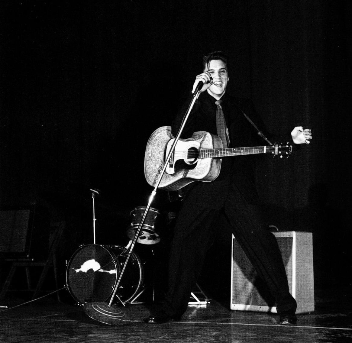 his precious smile ✨ 
june 1956 / shrine auditorium