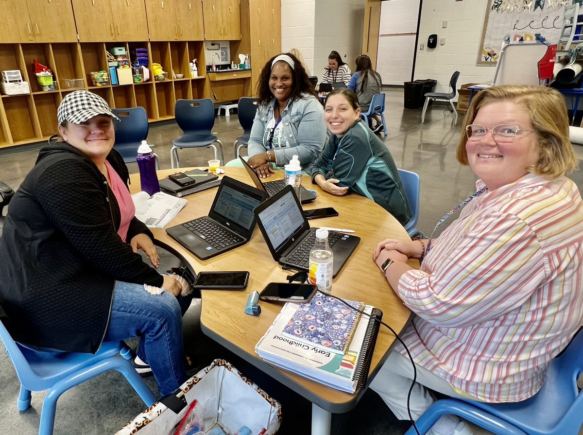 CarlenaSheeran's tweet photo. The VERY BEST group of PRESCHOOL TEACHERS continuing to work on updating curriculum maps & pacing guides for 23/24!😊 These ladies are regular education & special education experts rolled into one fabulous teacher!🙌🏼 #HCSPreschool #HCSBetterTogether #IECE #ThankfulForThesePeople https://t.co/2vfnTTRSge