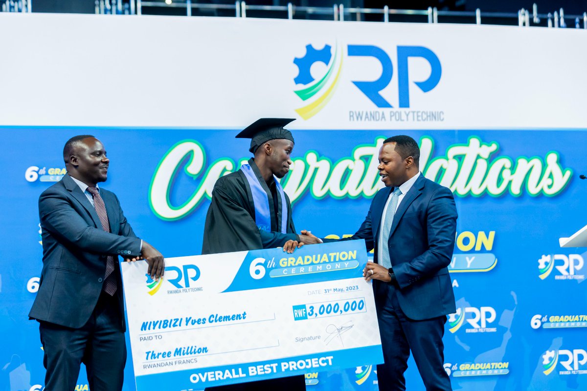 NIYIBIZI Yves Clement from @IPRC_KITABI, Program of Forest Engineering and Wood Technology whose the project entitled: Manufacturing of Wood Plastic Composite emerged the Best Project Award. Congratulations! @RP6thGraduation